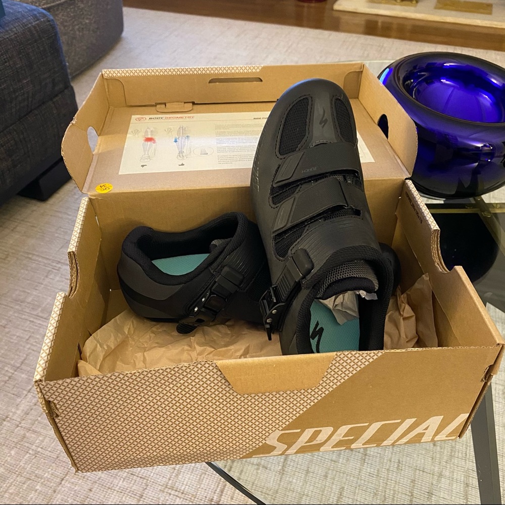 Specialized Women’s Torch Road Shoes BRAND NEW